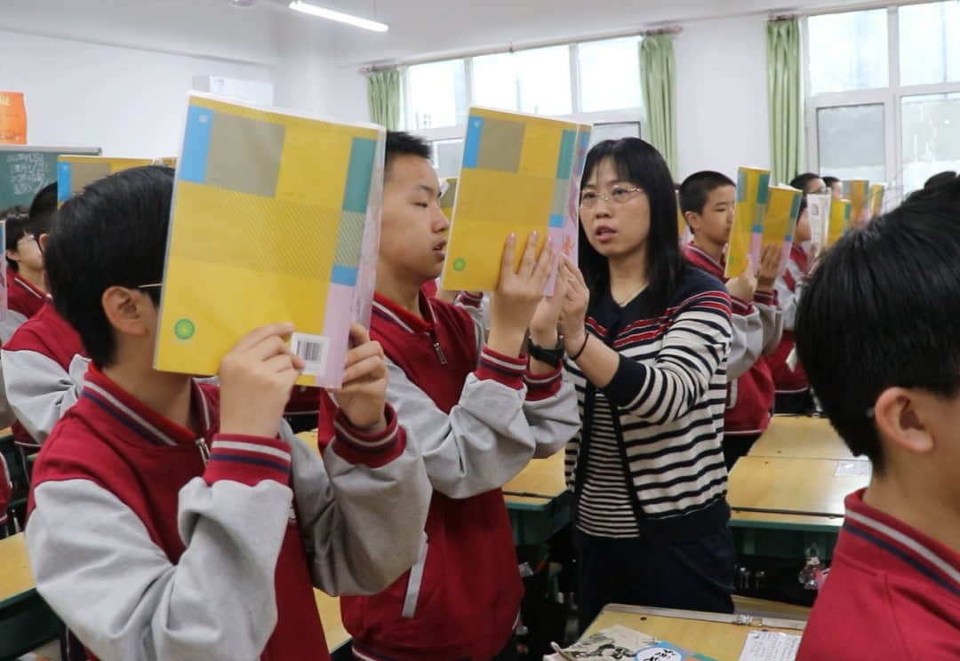 賡續(xù)育人初心 弘揚師者榜樣丨記石家莊私立第一中學優(yōu)秀班主任王燕玲老師