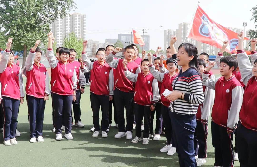 少年不懼歲月長 彼方稍有榮光在｜石家莊私立第一中學(xué)“微勵志”系列活動