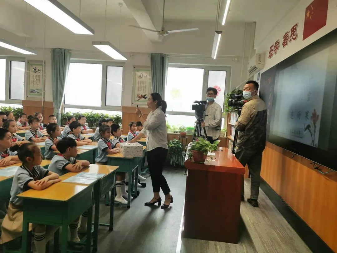 【教學(xué)節(jié)·校本課程】“智慧花開(kāi) 悅動(dòng)課堂”第一屆教學(xué)節(jié)暨家長(zhǎng)開(kāi)放日（三、四年級(jí)）