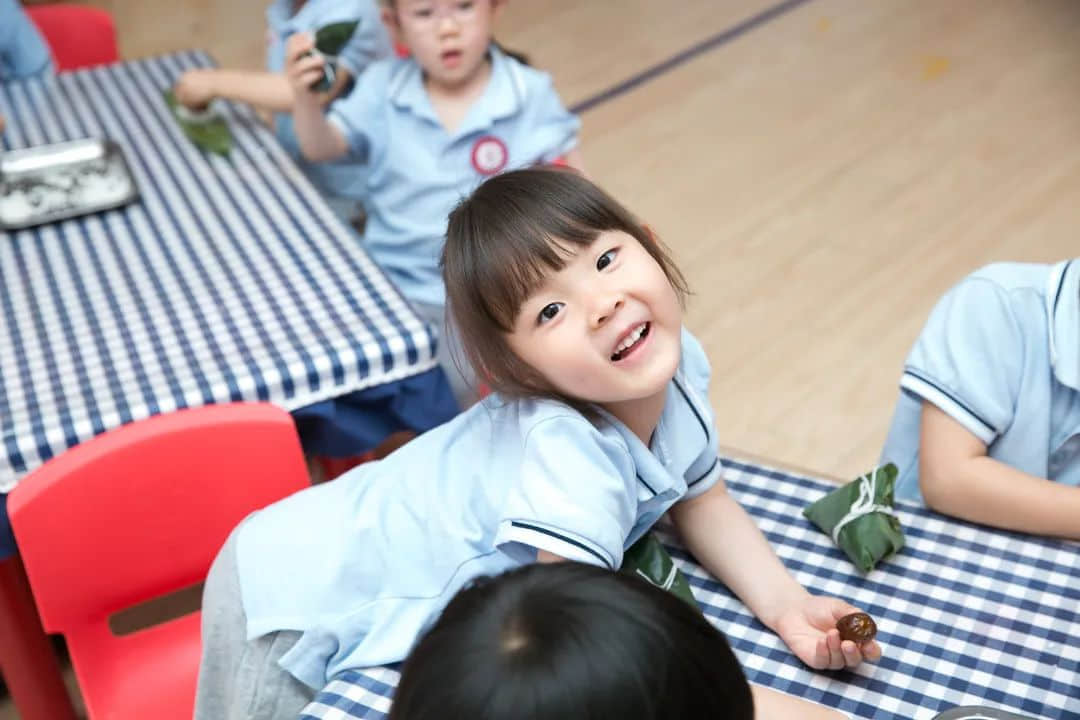 童心向黨慶六一 家校共育過端午--私立一中附屬幼兒園云端兒童節(jié)活動