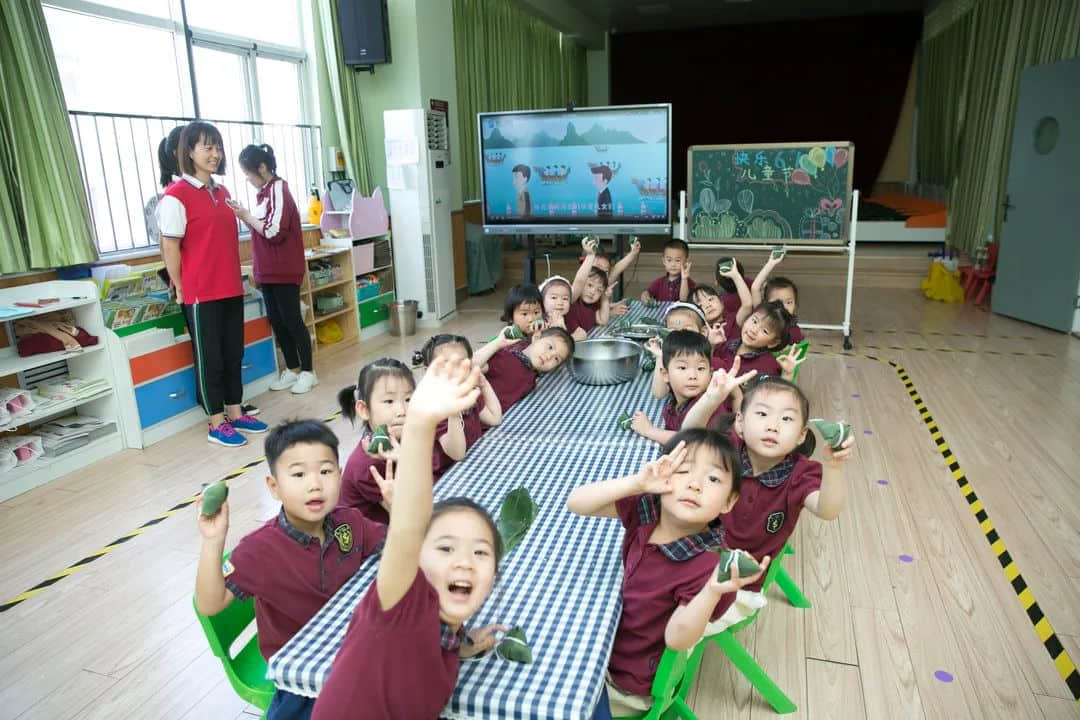 童心向黨慶六一 家校共育過端午--私立一中附屬幼兒園云端兒童節(jié)活動