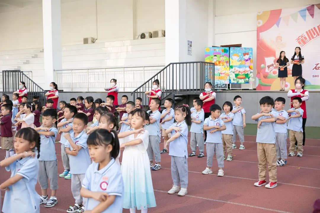 童心向黨慶六一 家校共育過端午--私立一中附屬幼兒園云端兒童節(jié)活動