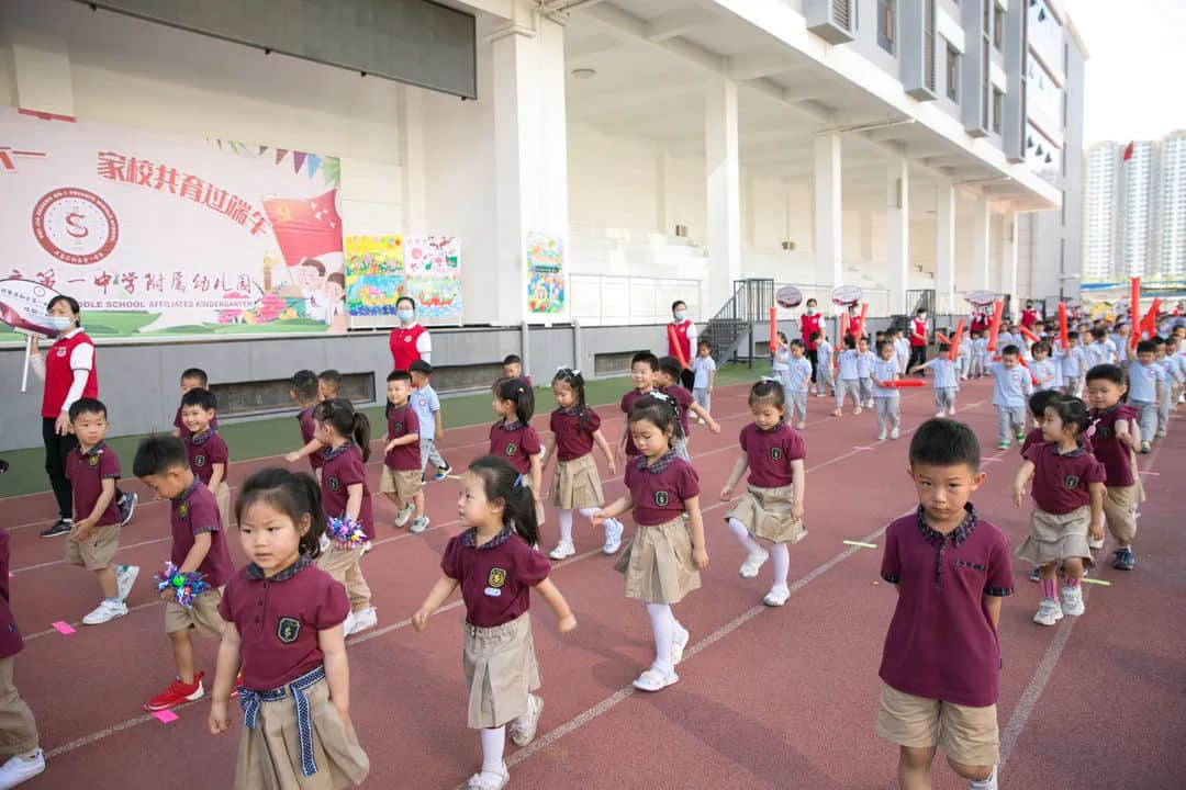 童心向黨慶六一 家校共育過端午--私立一中附屬幼兒園云端兒童節(jié)活動