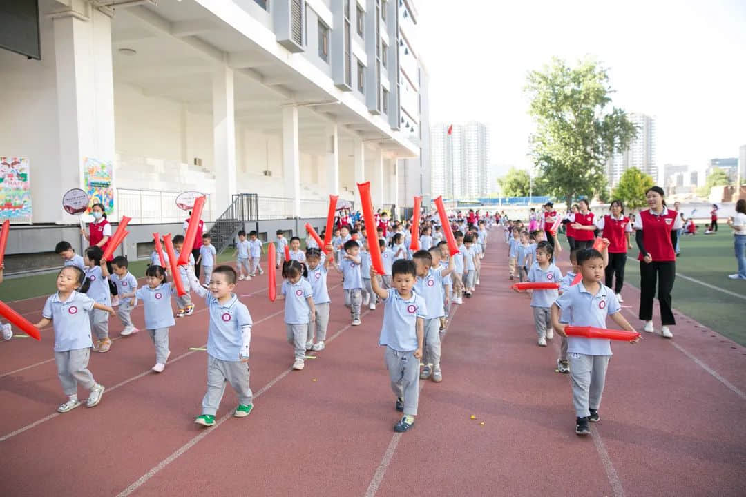 童心向黨慶六一 家校共育過端午--私立一中附屬幼兒園云端兒童節(jié)活動