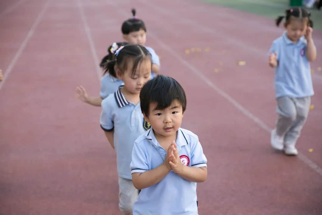 童心向黨慶六一 家校共育過端午--私立一中附屬幼兒園云端兒童節(jié)活動