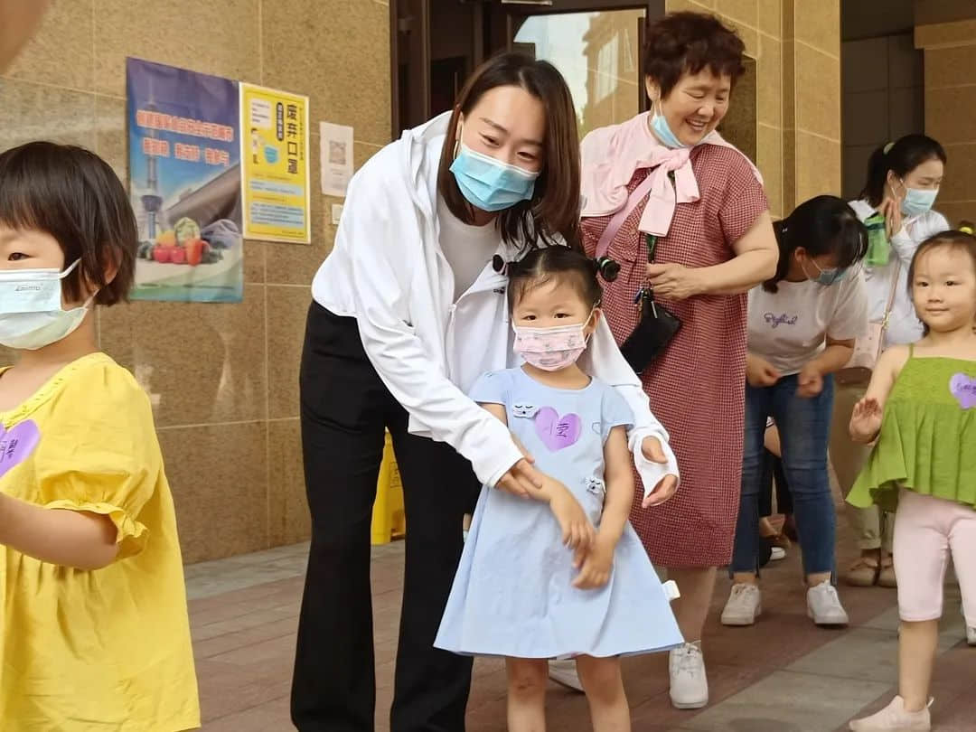 夏日甜甜 遇見可愛的你--私立一中附屬幼兒園新生親子開放日