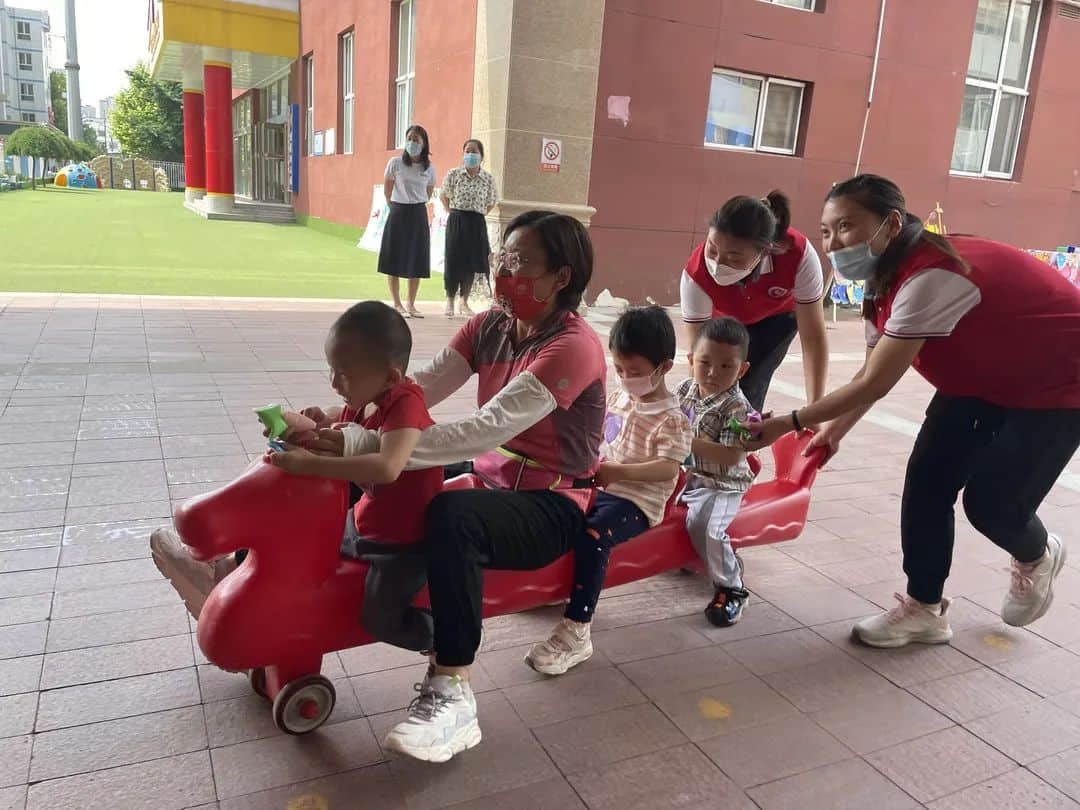 夏日甜甜 遇見可愛的你--私立一中附屬幼兒園新生親子開放日