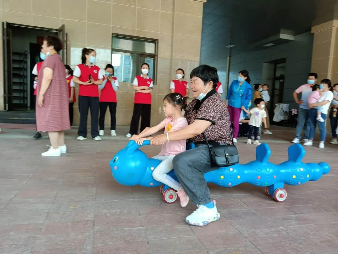 夏日甜甜 遇見可愛的你--私立一中附屬幼兒園新生親子開放日