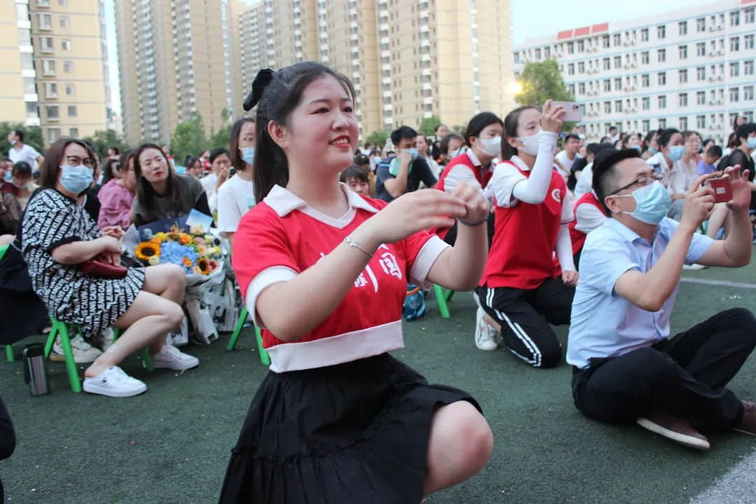 【畢業(yè)季】惜別 感恩 起航 一路成長—私立一中附屬幼兒園大班畢業(yè)盛典