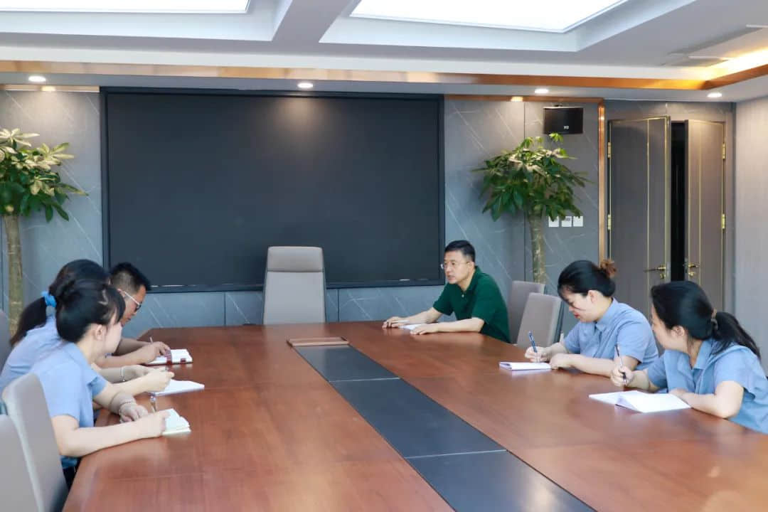 百尺竿頭思更進 評教評學(xué)促成長丨石家莊私立第一中學(xué)開展評教評學(xué)活動