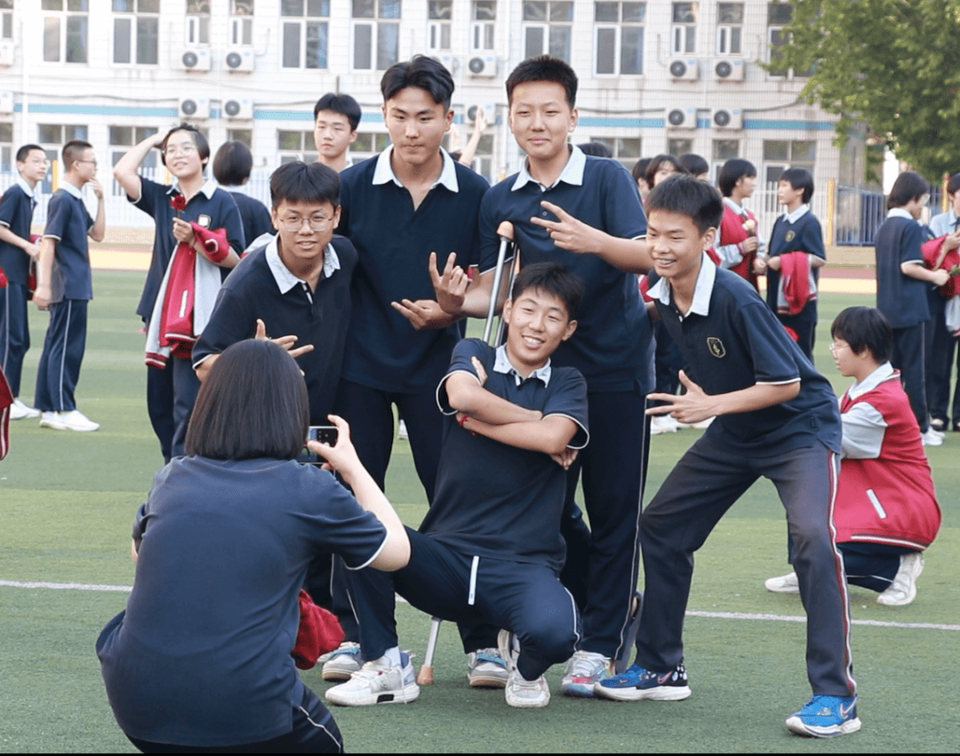 少年乘風(fēng)去 未來皆可期丨初三年級畢業(yè)典禮暨中考沖刺大會