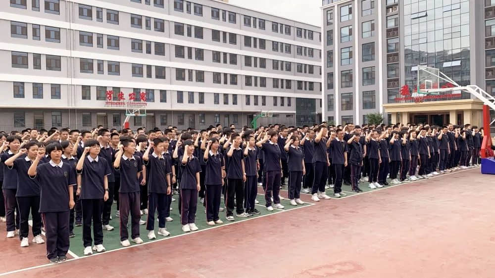 石家莊私立一中祝全市中考學(xué)子金榜題名！