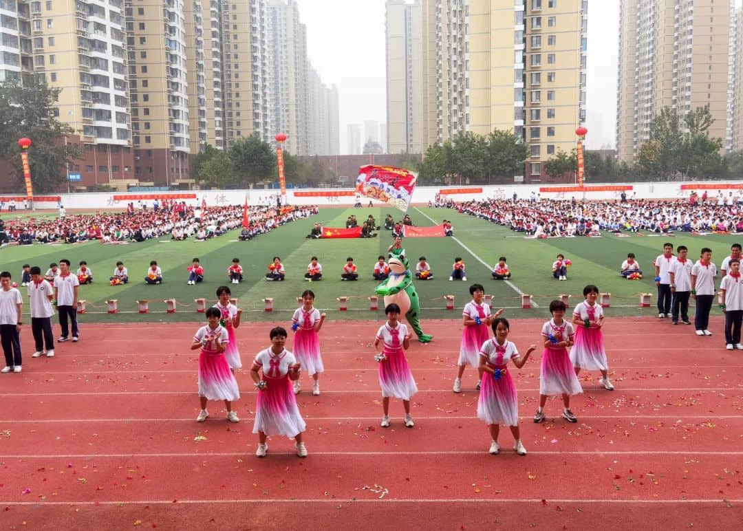 熱血燃青春 少年正風(fēng)華丨石家莊私立第一中學(xué)2023年秋季運(yùn)動(dòng)會(huì)圓滿舉行