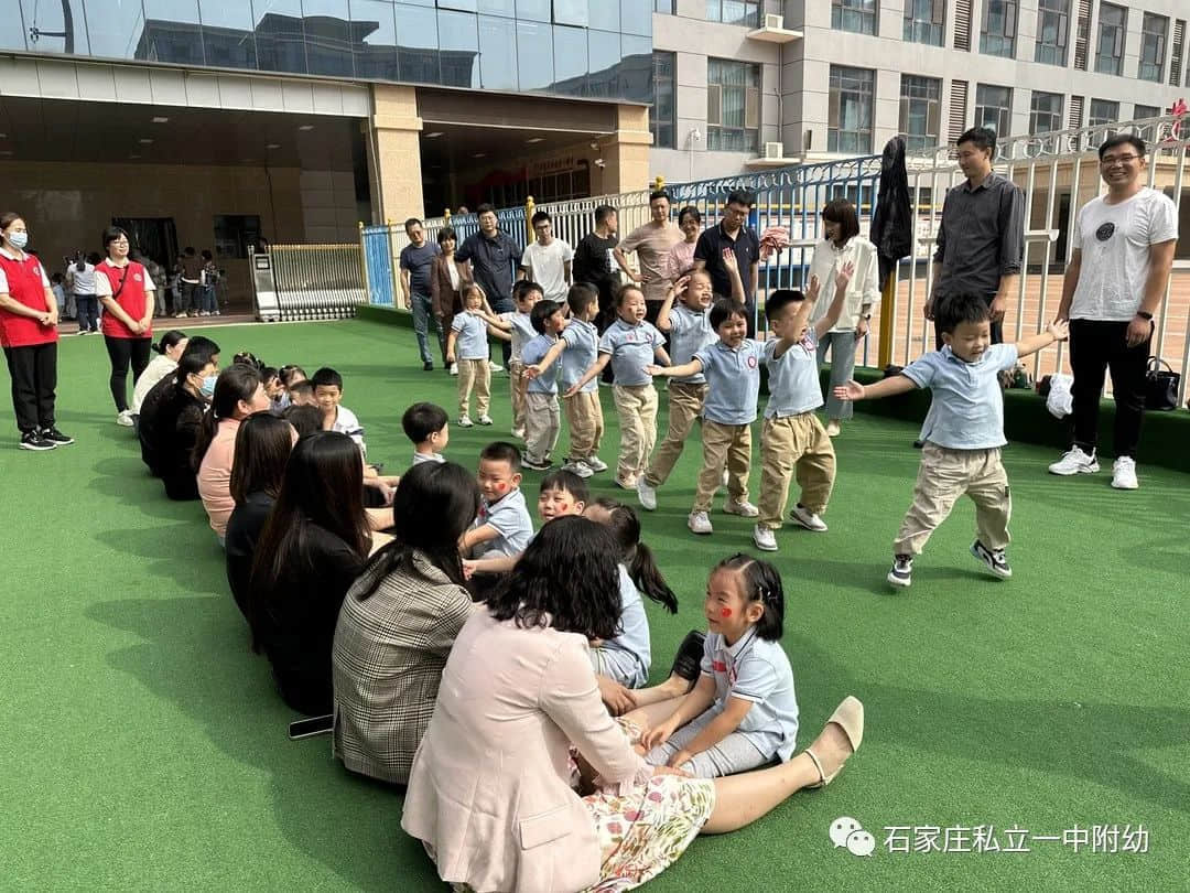 半日陪伴 見證成長—石家莊私立第一中學幼兒園家長開放日活動