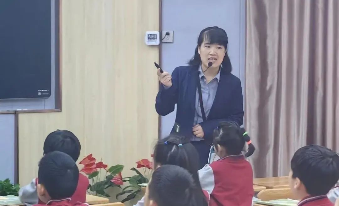【立小?雙師課堂】守正出新促發(fā)展，雙師課堂顯精彩｜數(shù)學(xué)跨學(xué)科融合雙師課展示活動
