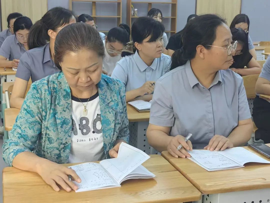 【立小?聚焦課堂】名師展風采 引領(lǐng)共成長｜數(shù)學(xué)引路課活動