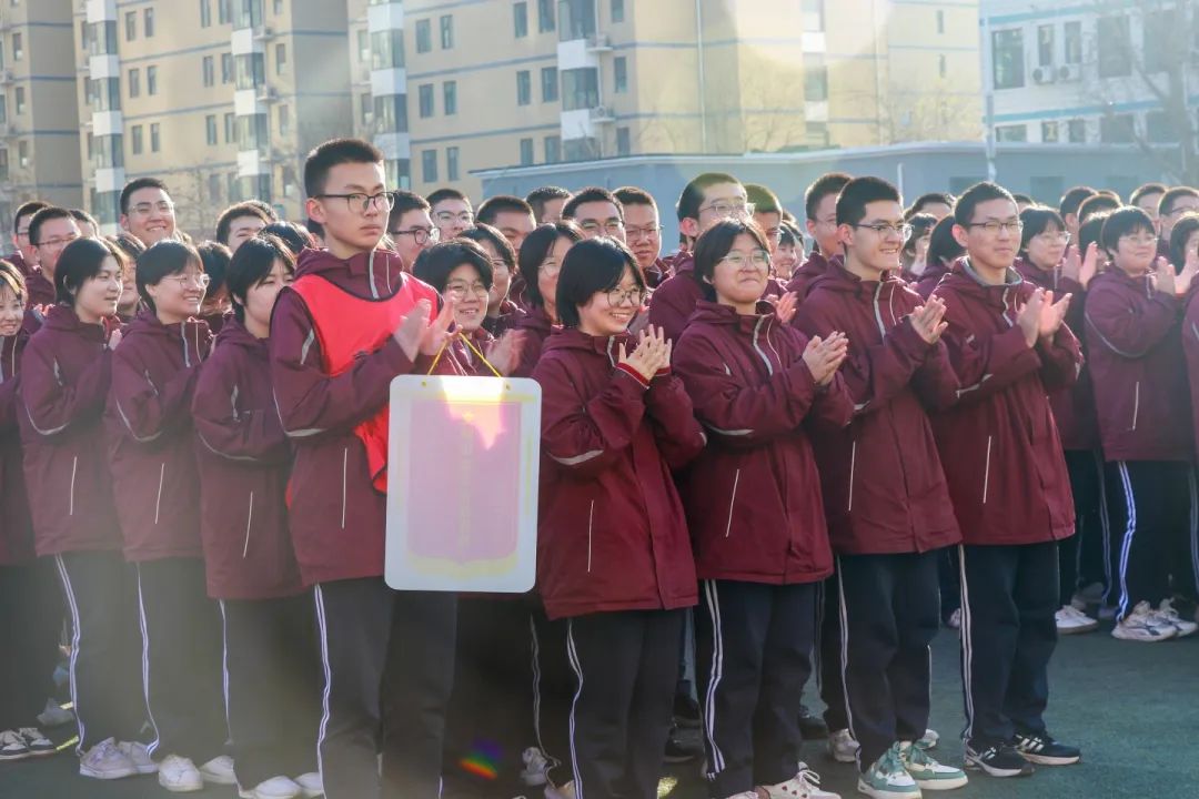 筑牢安全意識(shí) 共創(chuàng)溫暖校園丨安全教育主題系列活動(dòng)