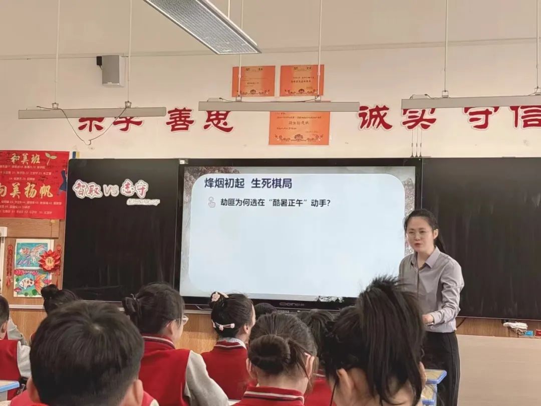 【立小 ? 閱讀節(jié)】從“大語文”到“新語文”，這所學(xué)校走到了前面 ｜語文開放周紀(jì)實