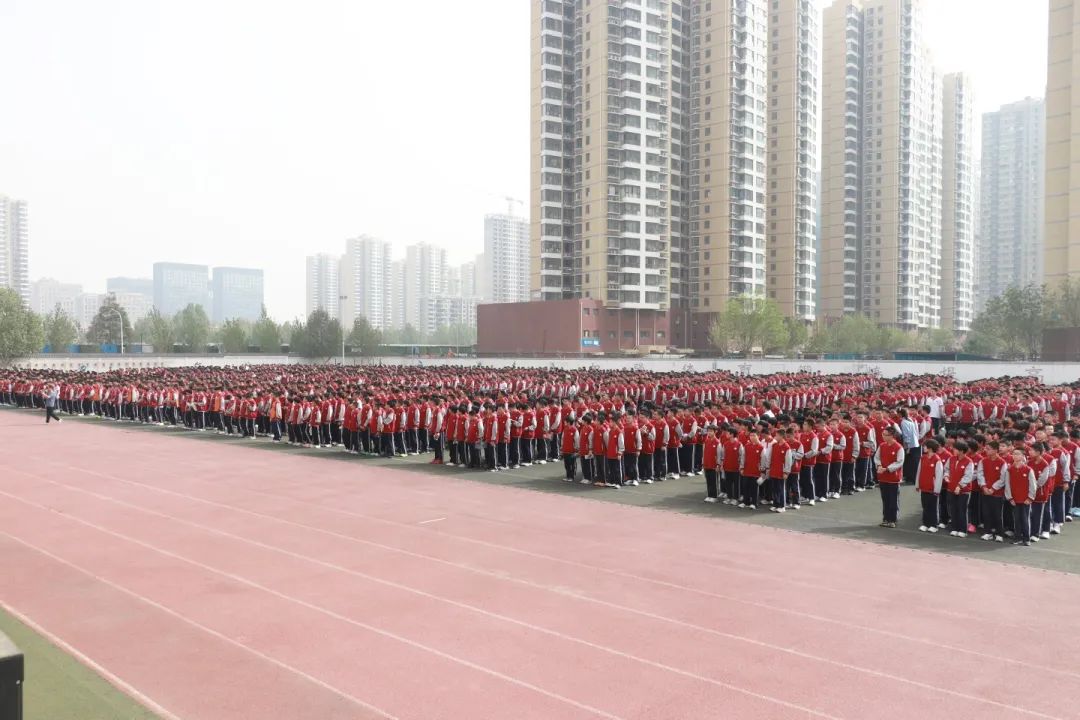 筑牢安全防線 守護(hù)生命校園丨我校舉行4月份消防應(yīng)急疏散演練
