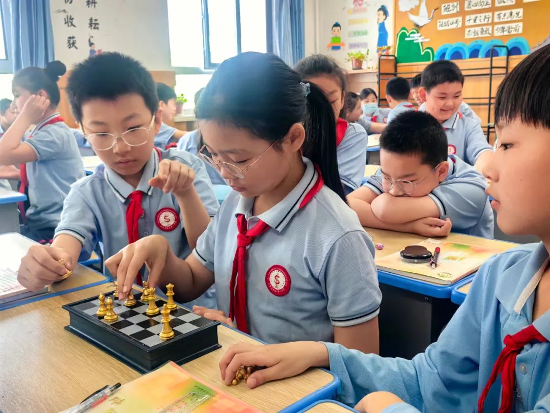 【立小 ? 數(shù)學(xué)節(jié)】勇闖“數(shù)”海 樂“學(xué)”無涯｜數(shù)學(xué)文化周精彩收官