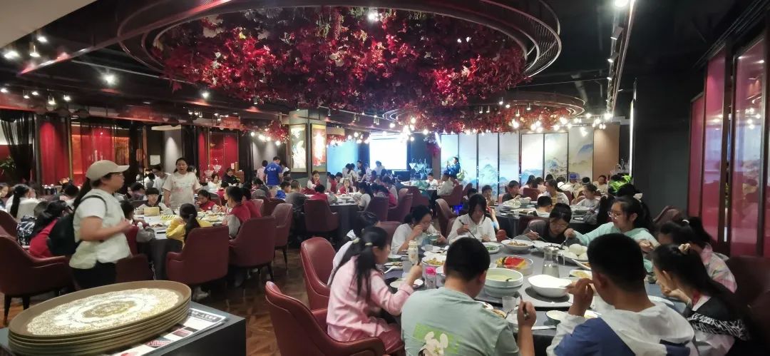 【立小 ? 畢業(yè)】嘿，小俠們的“京”彩旅行來啦~｜小初銜接部畢業(yè)活動紀實