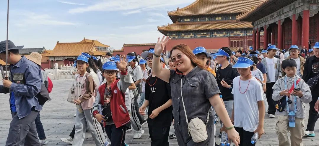 【立小 ? 畢業(yè)】嘿，小俠們的“京”彩旅行來啦~｜小初銜接部畢業(yè)活動紀實
