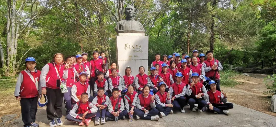 【立小 ? 畢業(yè)】嘿，小俠們的“京”彩旅行來啦~｜小初銜接部畢業(yè)活動紀實