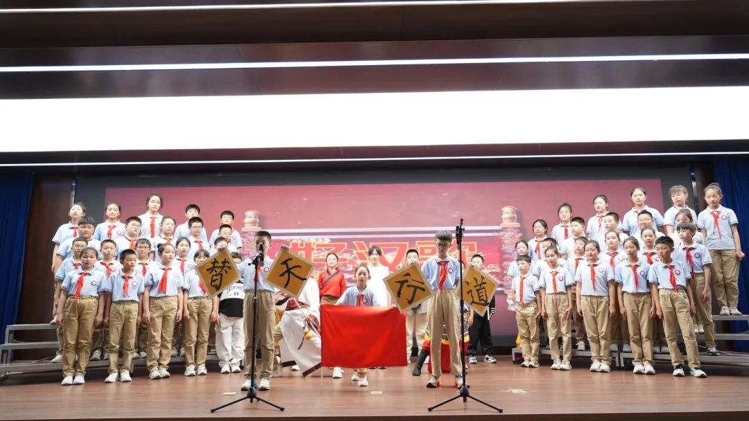 【立小 ? 美育】當(dāng)經(jīng)典名著“活”起來(lái) 看少年如何演繹江湖豪情｜名著項(xiàng)目式學(xué)習(xí)之戲說(shuō)水滸