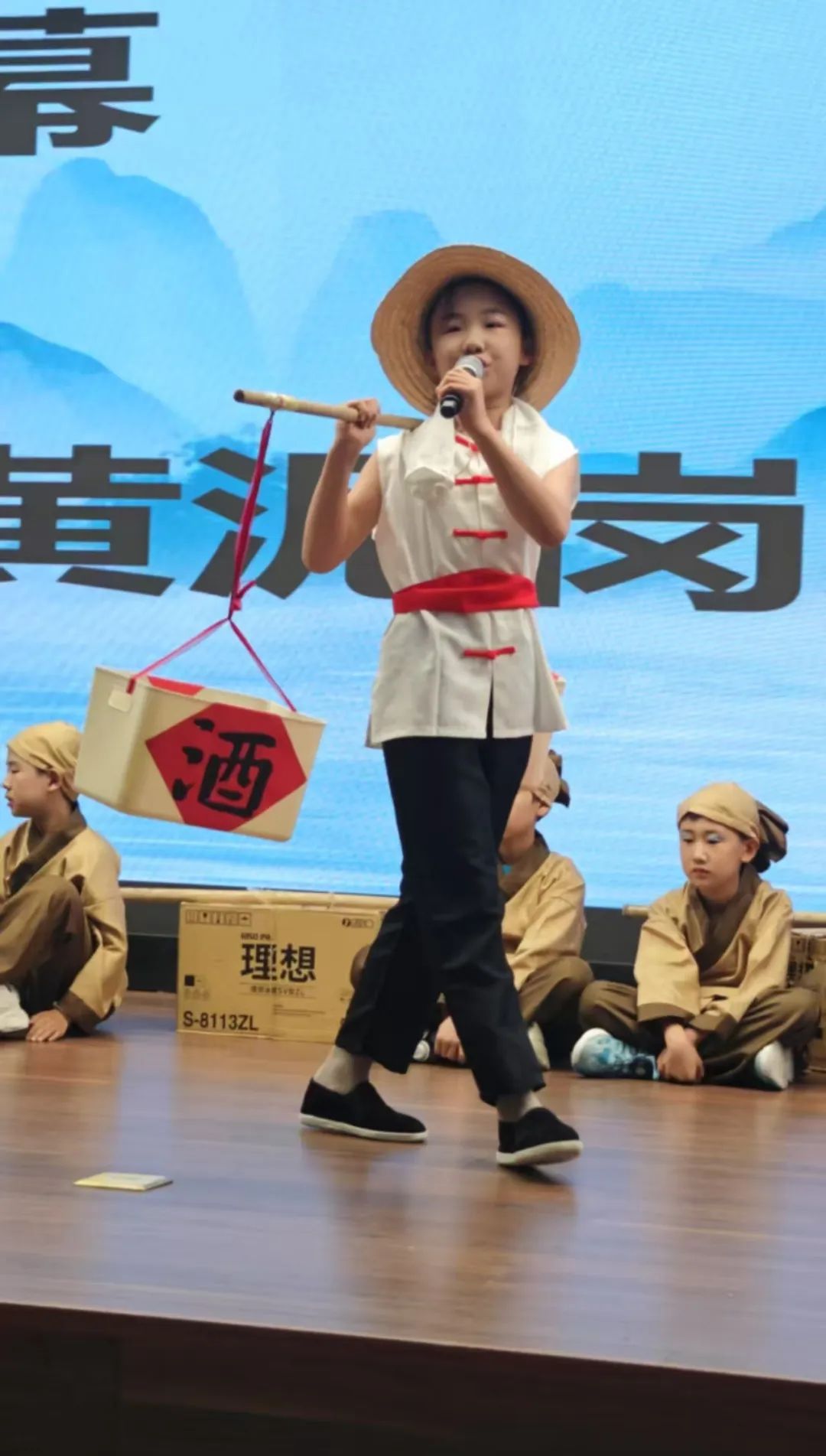 【立小 ? 美育】當(dāng)經(jīng)典名著“活”起來(lái) 看少年如何演繹江湖豪情｜名著項(xiàng)目式學(xué)習(xí)之戲說(shuō)水滸