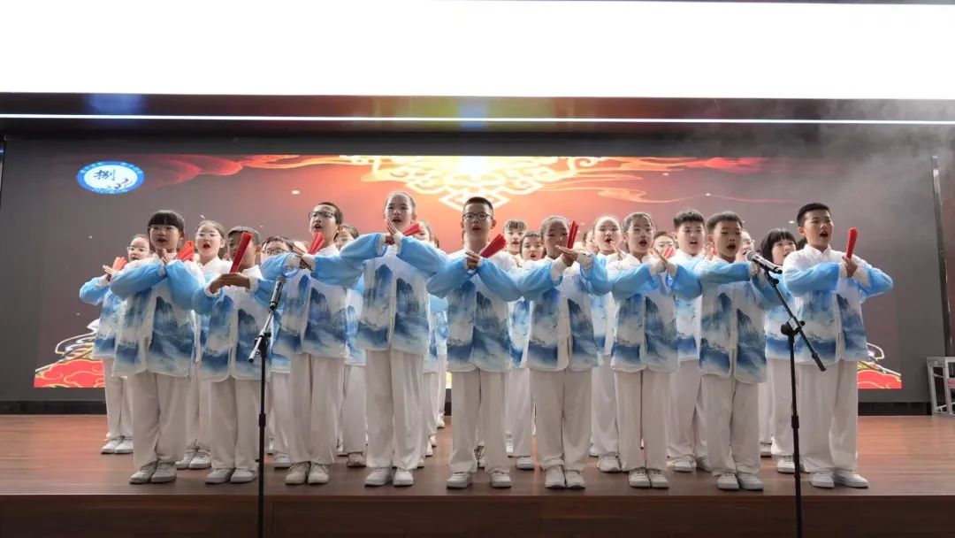 【立小 ? 美育】當(dāng)經(jīng)典名著“活”起來(lái) 看少年如何演繹江湖豪情｜名著項(xiàng)目式學(xué)習(xí)之戲說(shuō)水滸