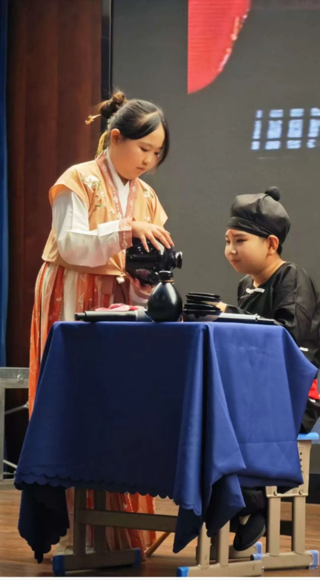【立小 ? 美育】當(dāng)經(jīng)典名著“活”起來(lái) 看少年如何演繹江湖豪情｜名著項(xiàng)目式學(xué)習(xí)之戲說(shuō)水滸