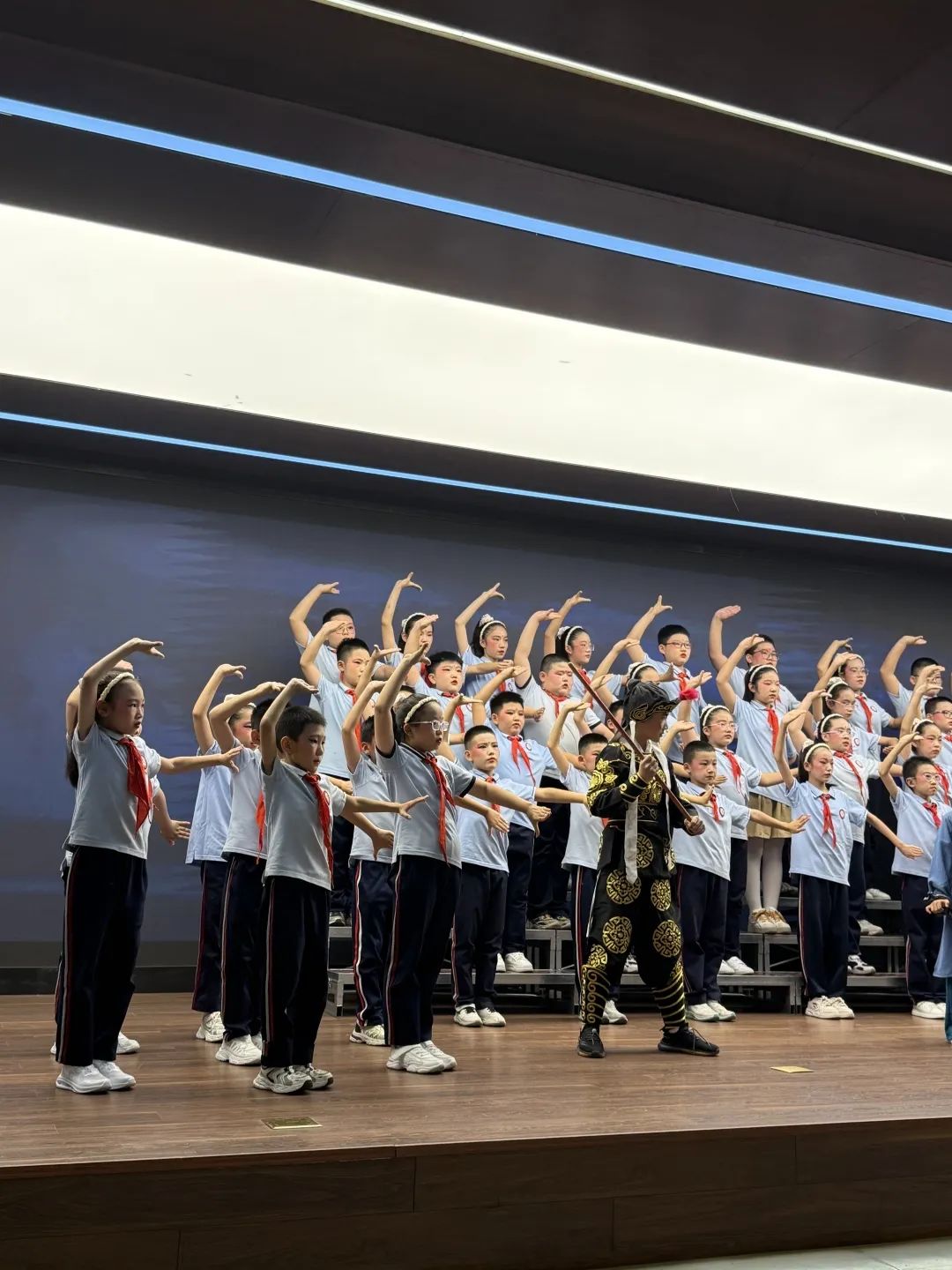 【立小 ? 美育】當(dāng)經(jīng)典名著“活”起來(lái) 看少年如何演繹江湖豪情｜名著項(xiàng)目式學(xué)習(xí)之戲說(shuō)水滸