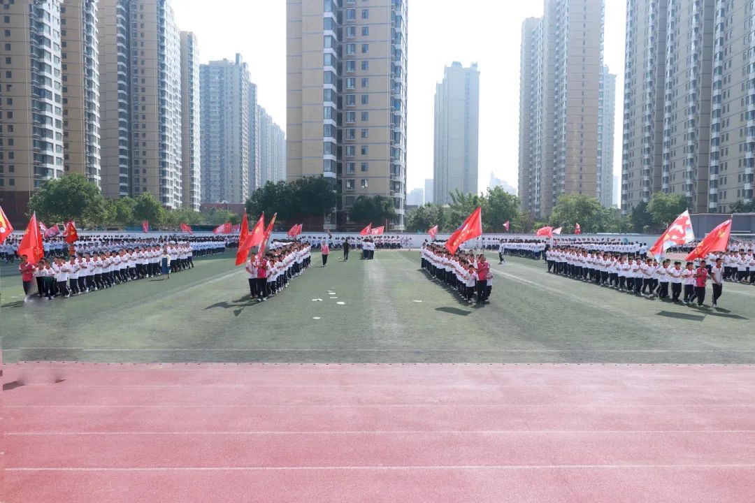 學(xué)生之眼：解析特色跑操這曲校園運動交響