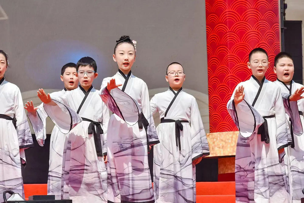【立小?重磅】三秩繪精彩 花開向未來｜首屆藝美節(jié)暨30周年辦學(xué)成果展示